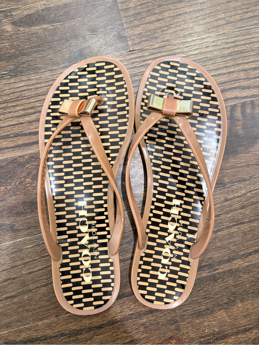 Coach Jelly Sandals - Picture 1 of 3